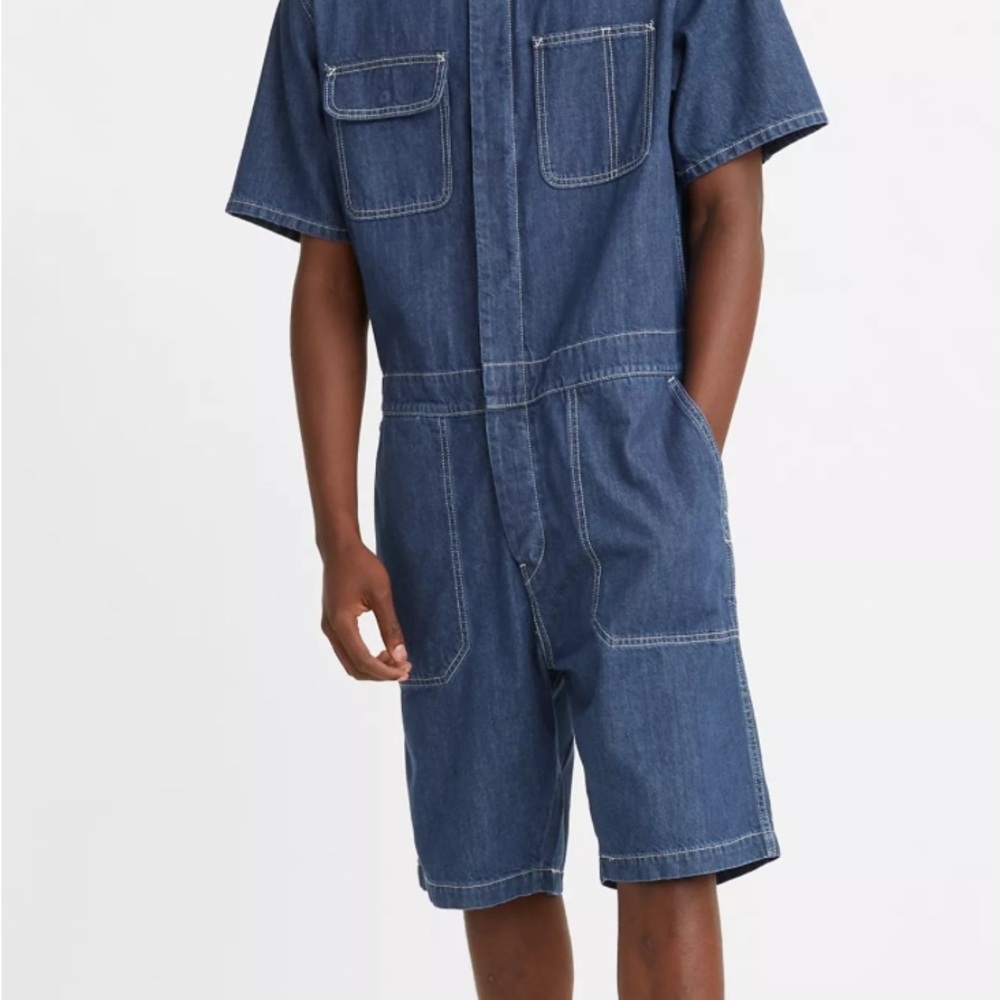 EUC Levi's Premium Men's 19.5" Shortalls Denim Sz Small Pockets Buttons Jeans
